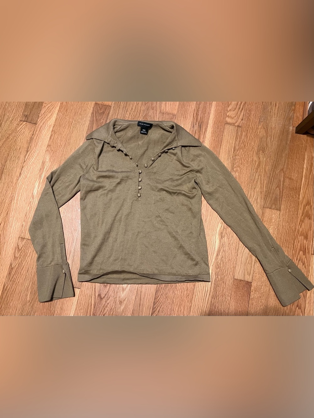 Club Monaco Mustard/Olive Green Long-Sleeve Button Knit Top